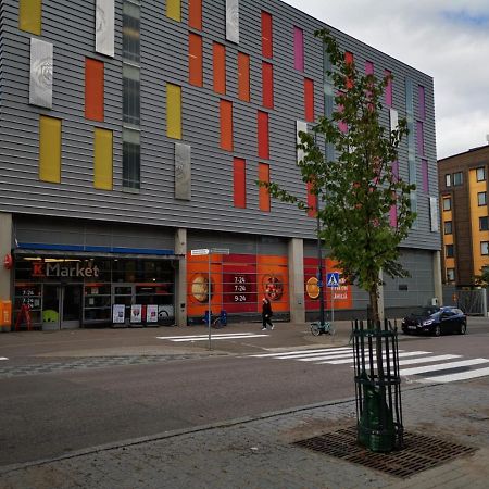 Ruby Studio 5Min To Vantaa Airport And 20Min To Helsinki Center Apartment Екстериор снимка